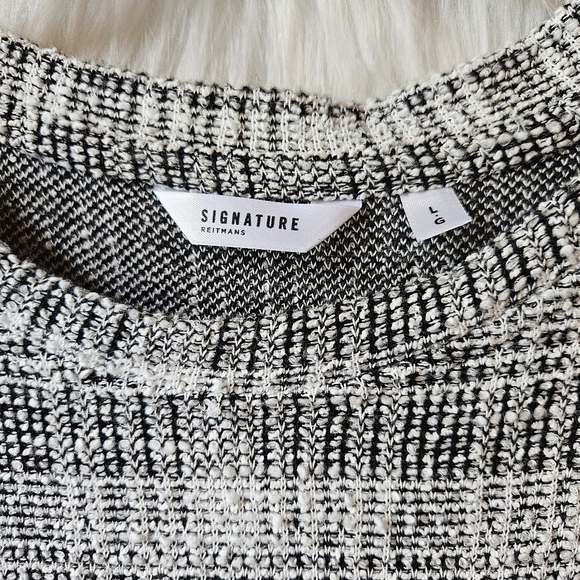 Reitmans Signature Plaid Soft Knit Pullover Sweater - Picture 5 of 7